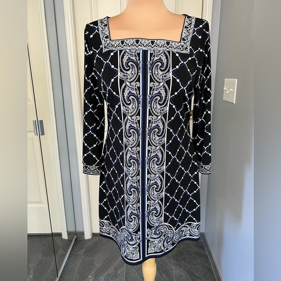 WHBM Embroidered Square Neck Paisley Geometric Dress - Picture 1 of 9